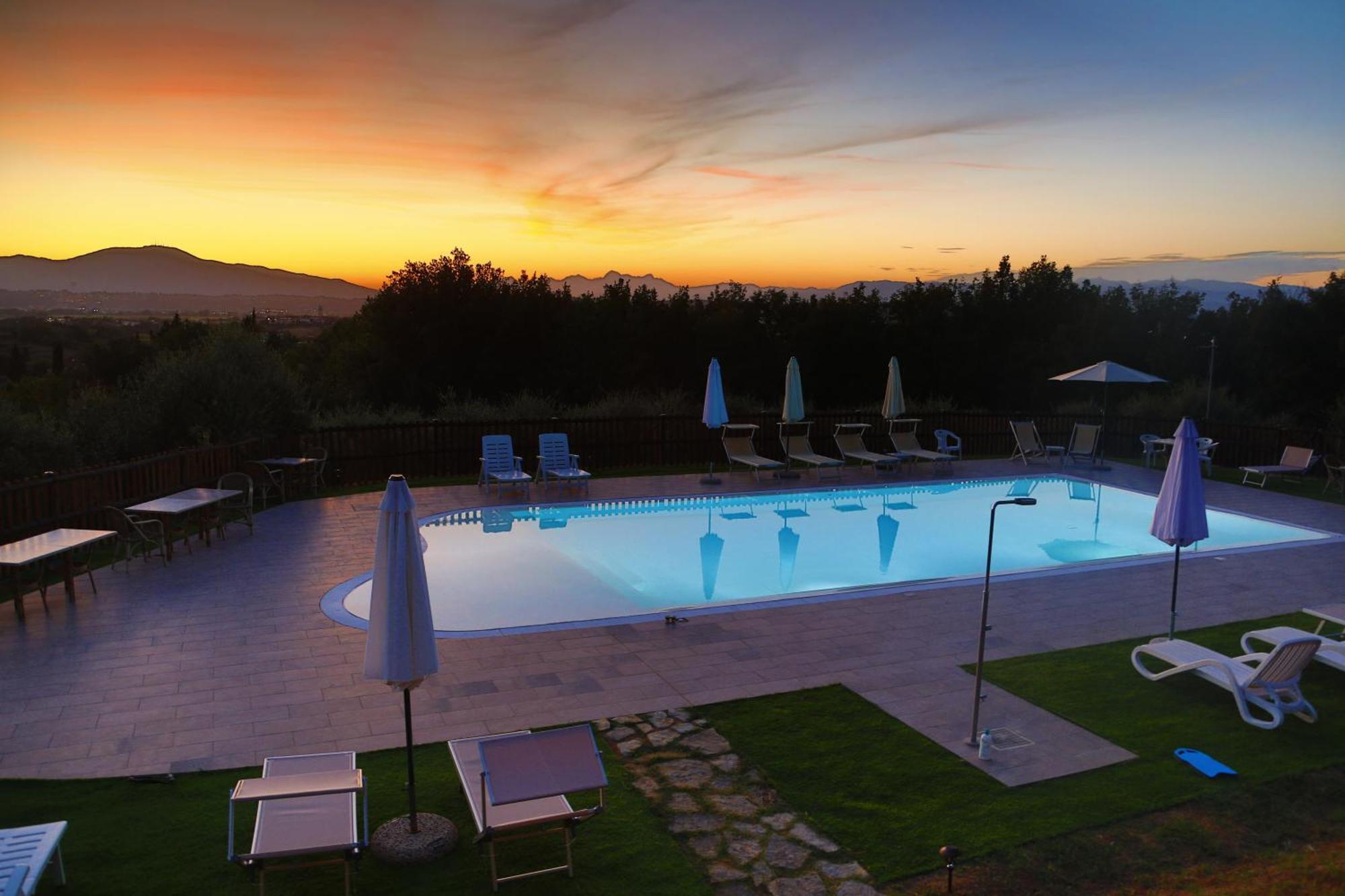 Agriturismo Cascina Cipressa San Romano  Eksteriør billede