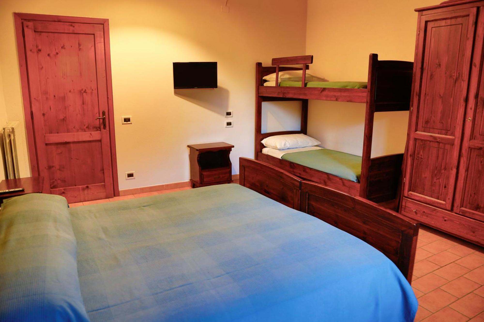 Agriturismo Cascina Cipressa San Romano  Værelse billede